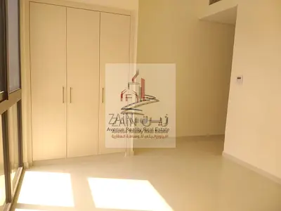 Luxury Brand New I Huge 3BR+MR Villa I Near Community