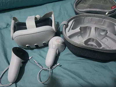 VR Headset with Controllers for Sale