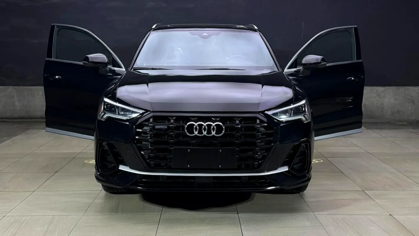 Audi Q3 2024 — photo 1 of 18