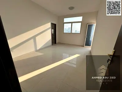 اجمل شقة غرفتين وصالة قريب من كورنيش عجمان , الرميلة | غرف ماستر , خزائن بالحائط , تكييف مركزي 2بلكون باطلاله مفتوحة , مع باركينج مجاني ومسبح |