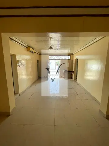 موقع مميز - اطلالة مفتوحة - موقف سيارة - بلكونة - اقساط مرنه
