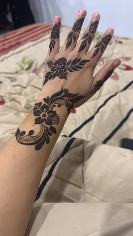 Henna Service Abu Dhabi – Home Mehndi Artist 💫