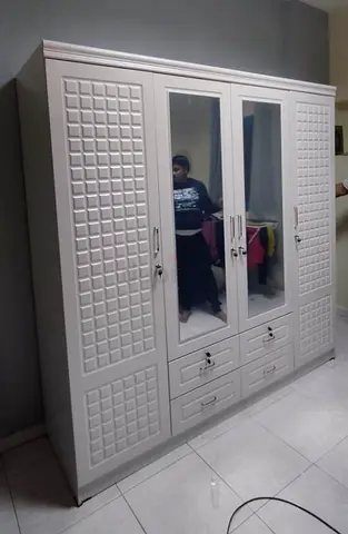 New wardrobe 4door available