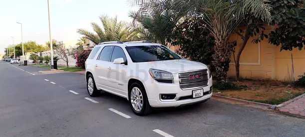Top of the line Reliable GCC AWD Acadia Denali 7-seater in Great condition and Full Agency History.,