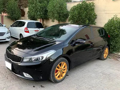 Kia Cerato GLS 2017 - GCC Specs - Well Maintained Single Owner Used Car For Sale