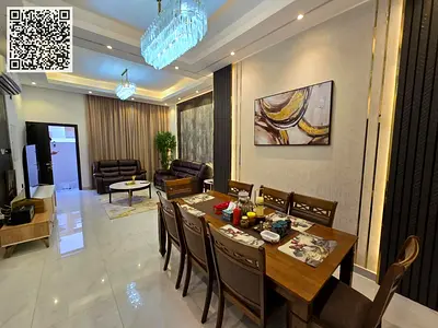 فيلا مفروشة جاهزة مكونة من 5 غرف نوم | صالة + مجلس + غرفة خادمة | 18 ألف شهريًا