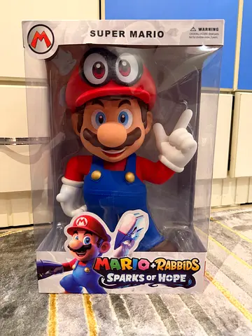 Super Mario toy statue/ action figure