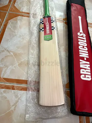 Cricket bat