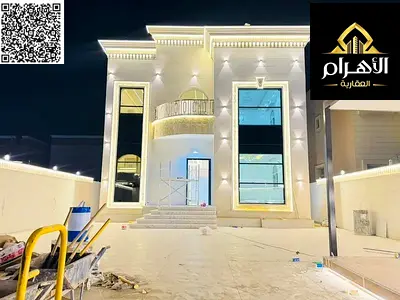 Large villa close to all services, directly opposite the mosque. Freehold ownership. Price includes electricity, water, and air conditioning.