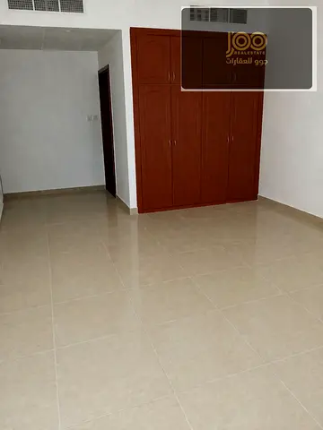 غرفتين ماستر وصالتين | مساحة 1800 قدم | إطلالة رائعة | خزائن حائط | سعر 48 ألف