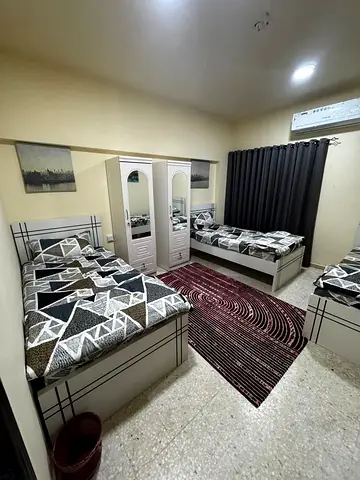 2 غرفه وصاله شقه شيرينج صريح في قلب المجاز 2 مفروش وجاهز للسكن موقع مميز قريب من جميع الخدمات وعلى مخرج دبي