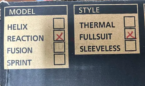 Thermal Fullsuit Wetsuit - Model Reaction