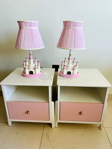 Perfect condition Queen size bed with two side tables