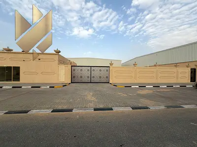 للايجار السنوي حوطه مساحه 25000 الف قدم مربع مع مستودع مساحه 10000 الف قدم مربع | كهرباء 224 كيلو وات | 2 مكتب | غرفه | 2 حمام | مساحه انترلوك 15 الف