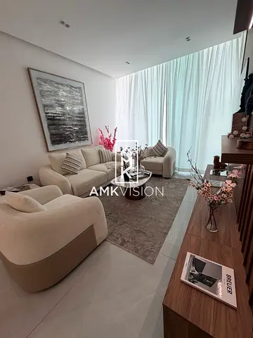Deal | Fully Furnished & Ready to Move