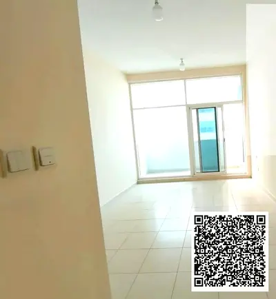 🏢 للبيع: شقة غرفة وصالة – أبراج عجمان، تاور 2  📍 الموقع: أبراج عجمان – تاور 2 📐 المساحة: 1,050 قدم مربع 🏢 الطابق: الرابع 🌅 الإطلالة: إطلالة بسيطة