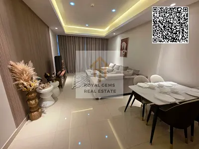 شقة مفروشة بإطلالة على برج الساعة | إيجار شهري 6000 درهم – موقع مميز