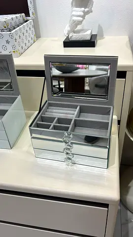 Mirrored jewelry organizer box with mirror and drawers