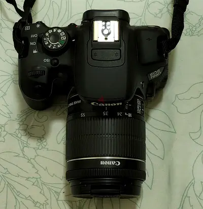 Canon 700D DSLR Camera in mint condition