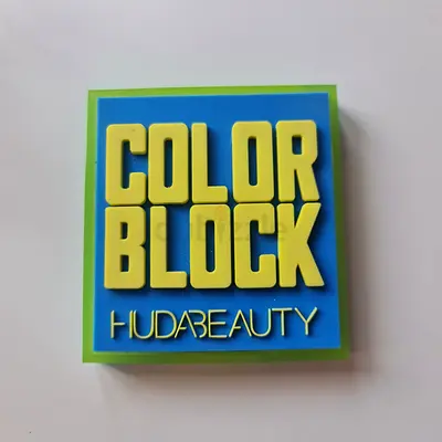 Huda Beauty Limited Edition Colour Block Palette