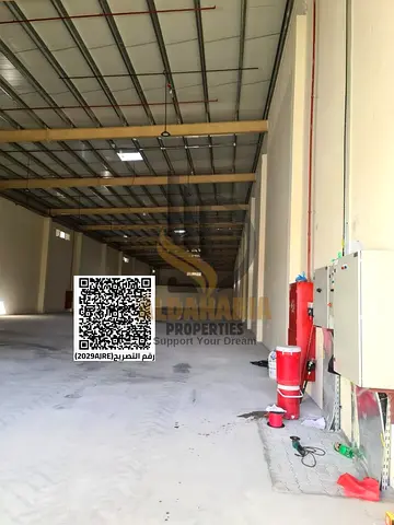 🏭 مستودعات للإيجار | المنطقة الصناعية الجديدة – أم القيوين 🏗️