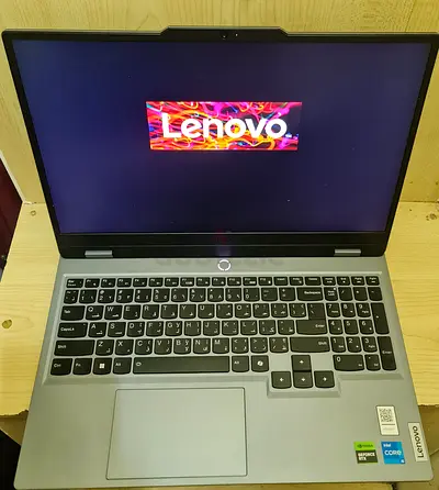 Lenovo LOQ 15IAX9E Gaming Laptop – RTX 3050  24GB RAM