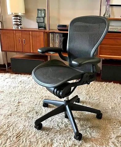For selling Herman Miller Aeron chair size B and C Fully Loaded