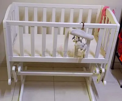 Baby cradle, swing, cribe