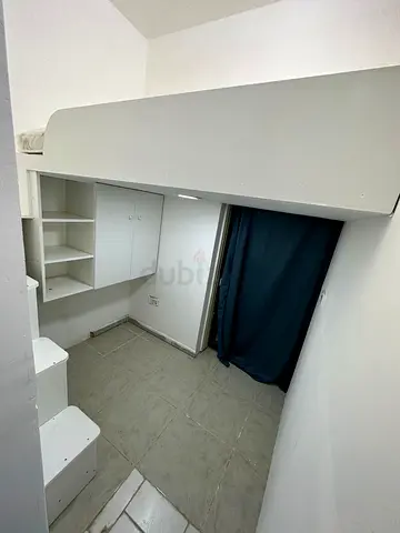 Partition Available in DIFC near financial metro exit 01.