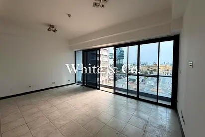 LOW FLOOR | SPACIOUS | 1 BED plus STUDY