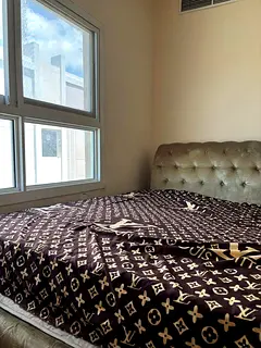 SPACIOUS MASTER BEDROOM WITH ATTACH BATHROOM MUWEILAH SCHOOL ZONE