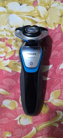 Philips S5400 electric razor for sale