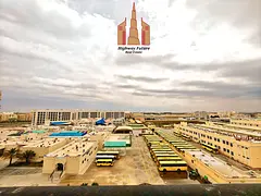 LUXURIOUS APARTMENT IN SCHOOL ZONE FOR FAMILY WITH BALCONY CAR PARKING