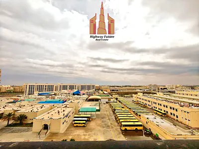 LUXURIOUS APARTMENT IN SCHOOL ZONE FOR FAMILY WITH BALCONY CAR PARKING