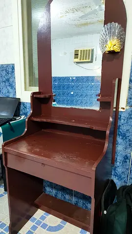 Wooden dressing table/vanity with mirror and drawer