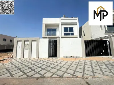 فيلا للبيع بسعر مغري و شامل رسوم التسجيل و التمليك و تملك حر لجميع الجنسيات بدون رسوم خدمات و صيانة