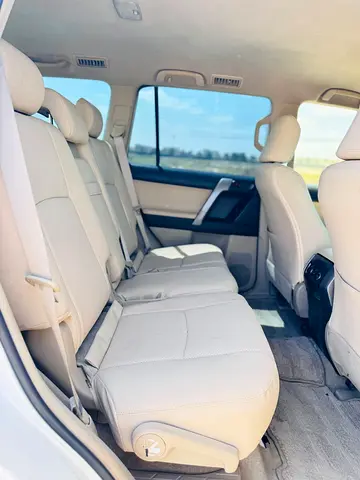 صورة 8 لـ 2010 Toyota PRADO
