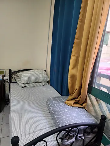 EXECUTIVE BEDSPACE FOR RENT NEAR BURJUMAN METRO EXIT 4