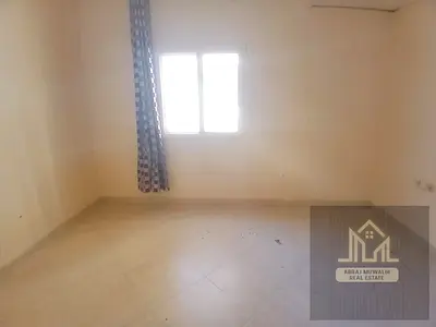 Ready to move apartment available prime location Central AC
