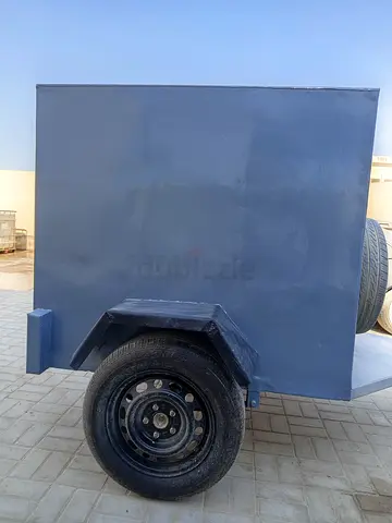 Box trailer