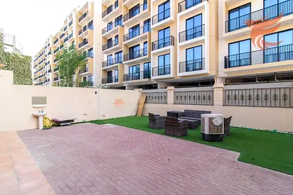 HOT DEAL 4BHK villa for sale in Hamra Village