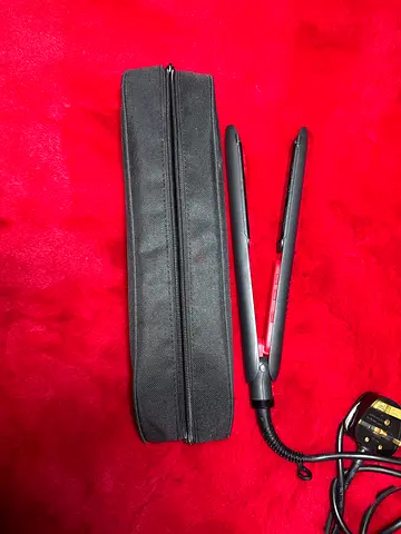 Selling my Revlon hair straightener in excellent condition. It has been used only 2–3 times and work