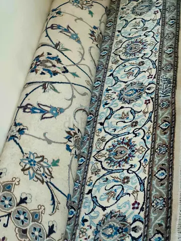 Wool carpet Handwoven 100% wool carpet/rug, 250cm wide 290cm tall