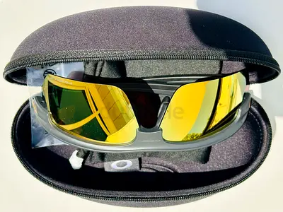 Oakley Bisphaera PRIZM Sunglasses – Like New