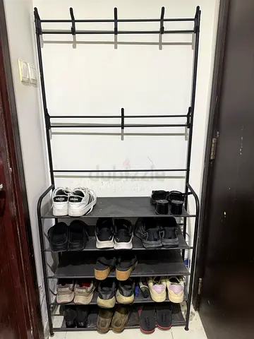Shoe stand