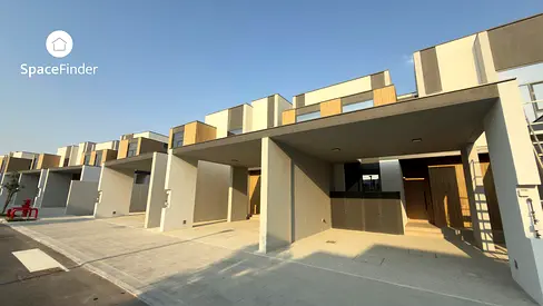 Contemporary 3BR +Maid | G+1 | Prime Location