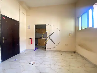 Lavish Studio Flat | Separate kitchen | Only Family | No deposit