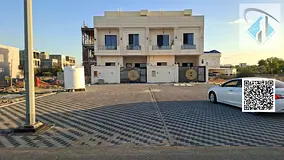 A villa with 5 rooms, modern finishing, prime location, ground floor, first floor and roof, includin