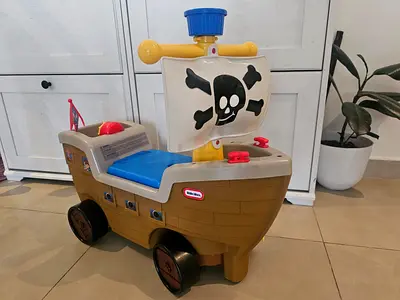 Little Tikes Brown Play n Scoot Pirate Ship