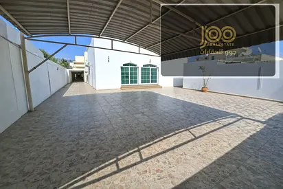 بيت عربي + ملحق للبيع | الشارقة – الصبخة | 8,080 قدم² | 1,450,000 درهم